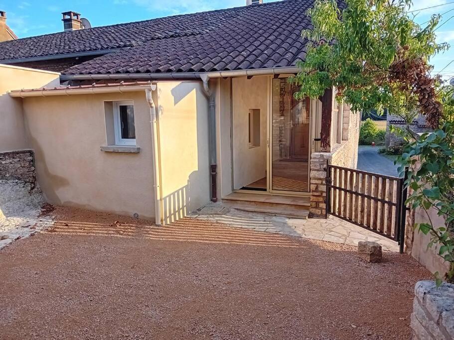 Petite Maison En Pierre Au Calme Avec Exterieur Montbellet エクステリア 写真